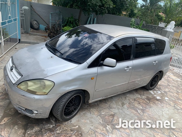 Toyota Ipsum 2,0L 2003