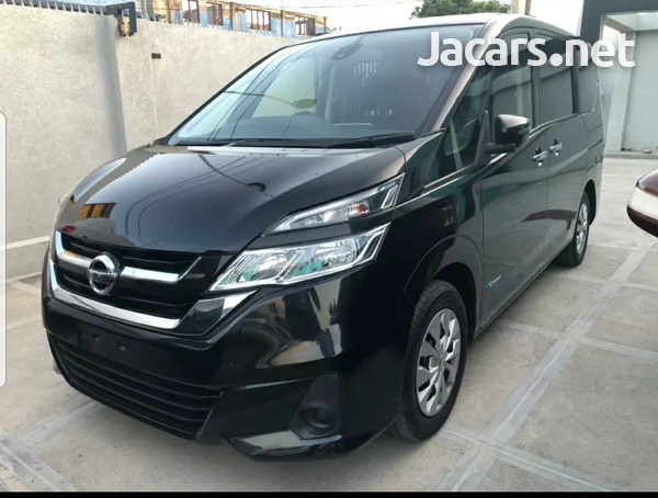 Nissan Serena 2,0L 2017