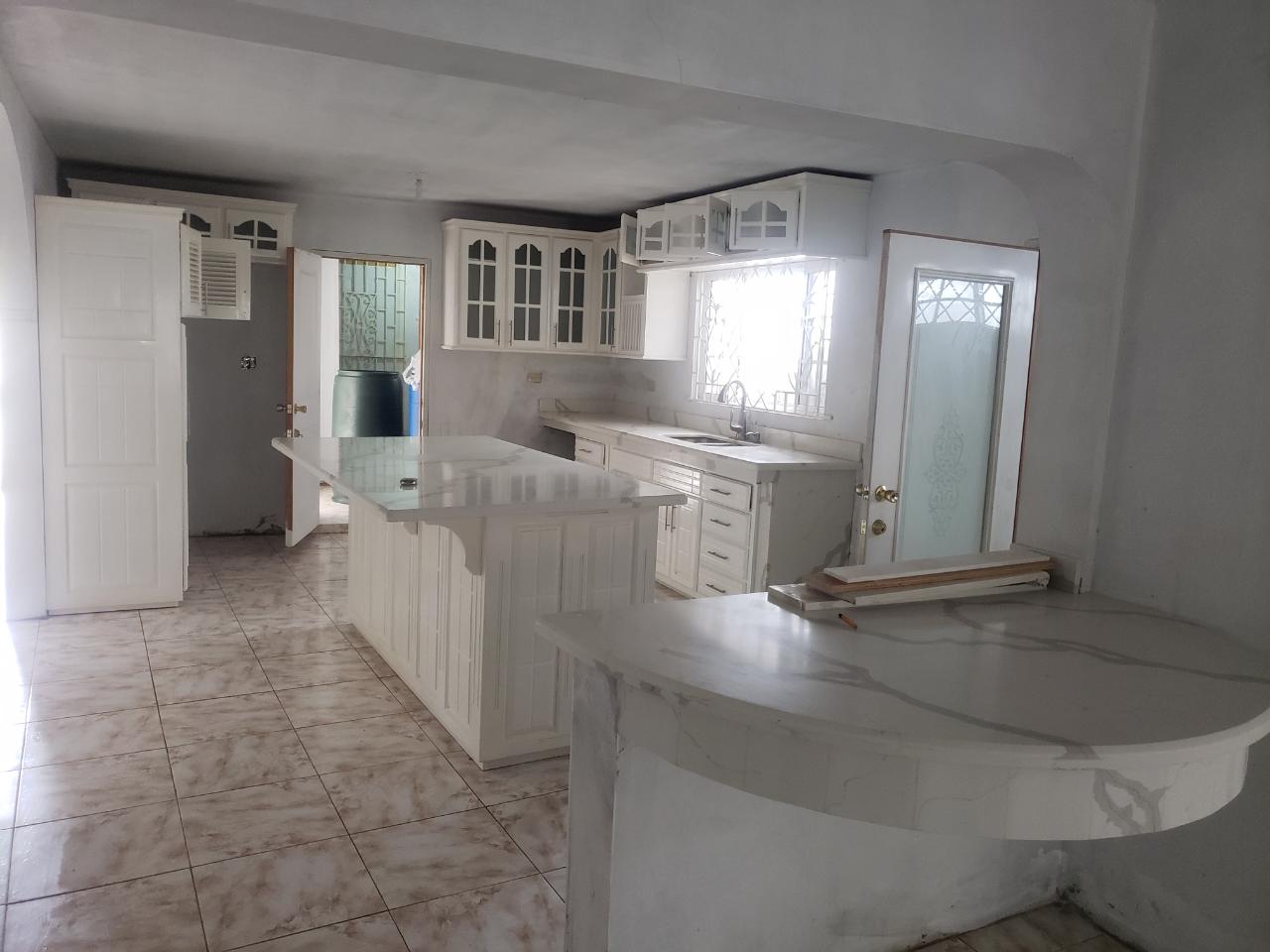 House for Sale   Montego Bay