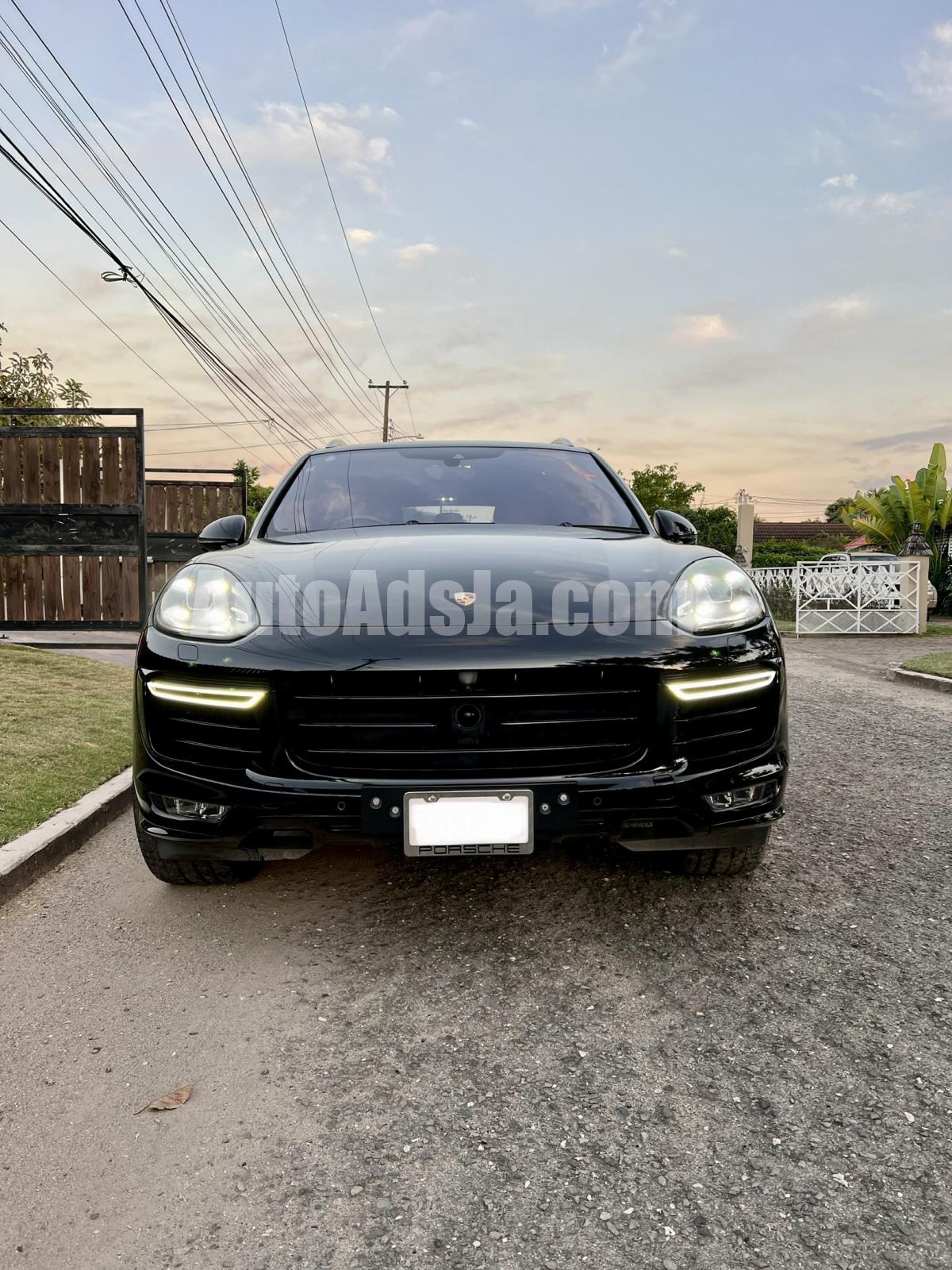 2018 Porsche Cayenne Turbo S