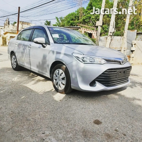 Toyota Axio 1,6L 2017