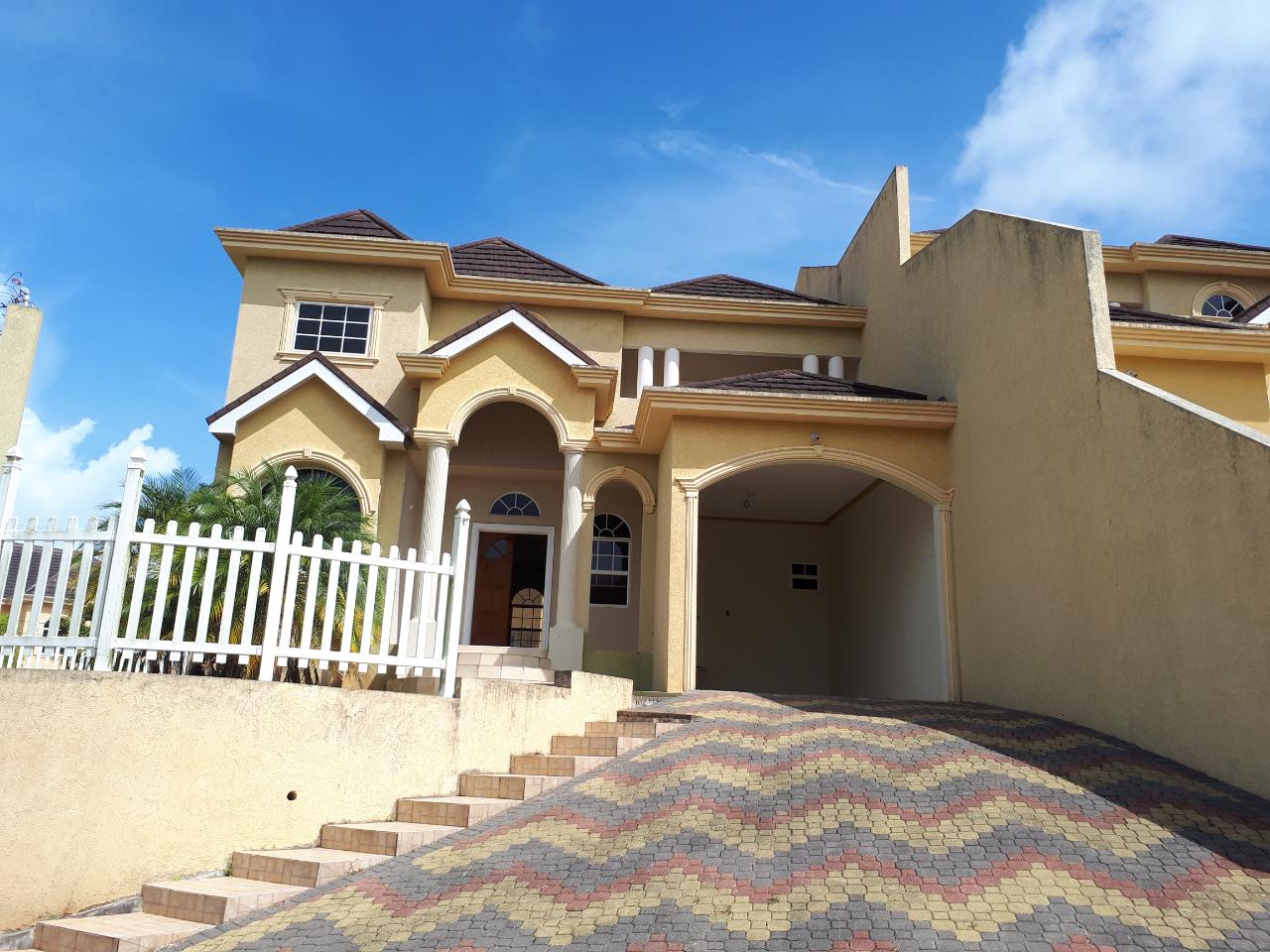 Townhouse for Sale   Mandeville