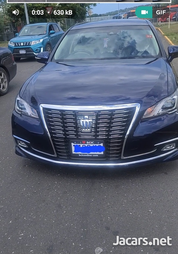 Toyota Crown 2,0L 2017