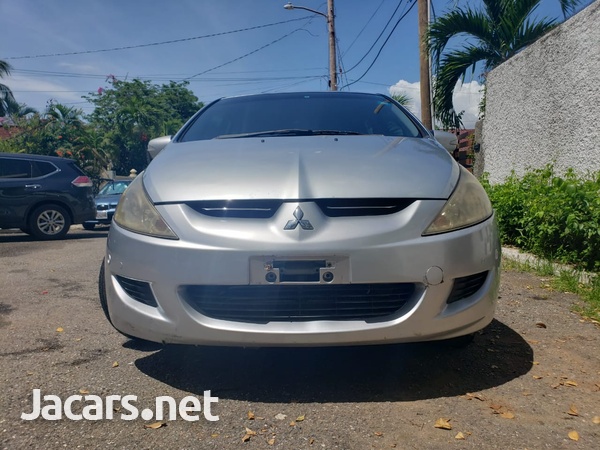 Mitsubishi Grandis 2,5L 2005