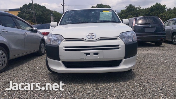 Toyota Probox 1,5L 2017