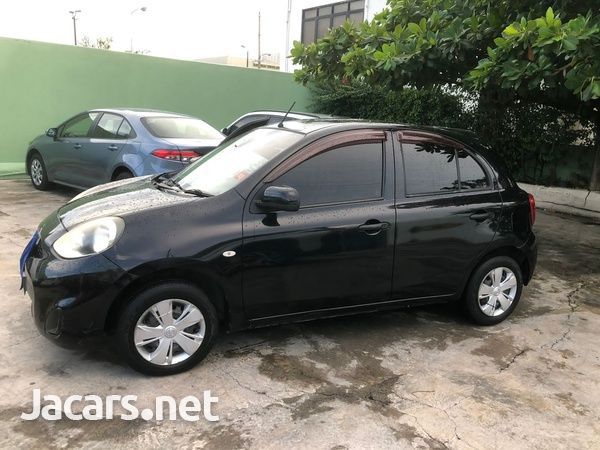 Nissan March 1,2L 2014
