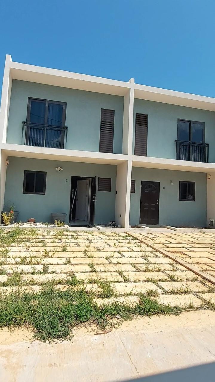Townhouse for Rent   Discovery Bay