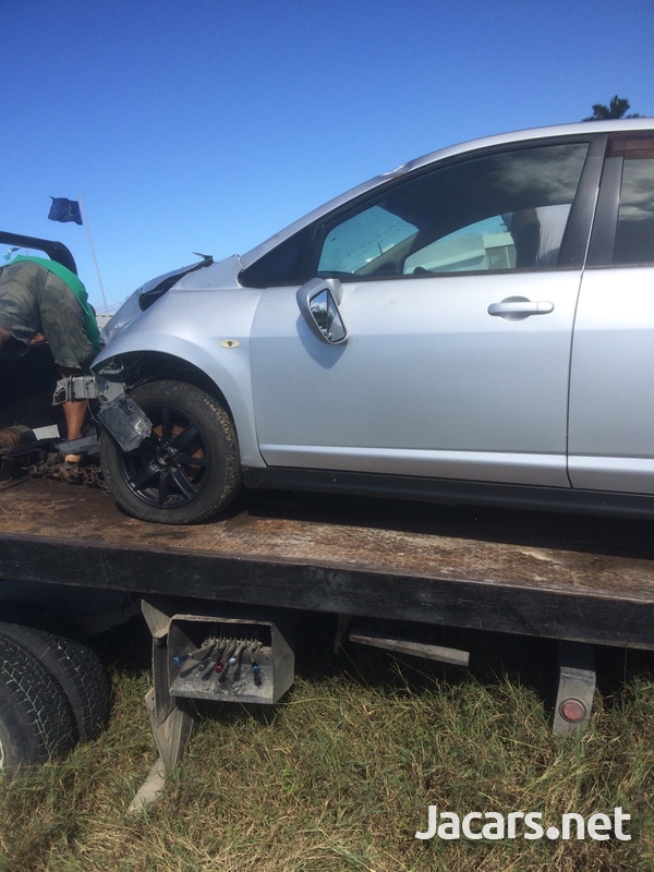 Nissan Tiida 1,8L 2008