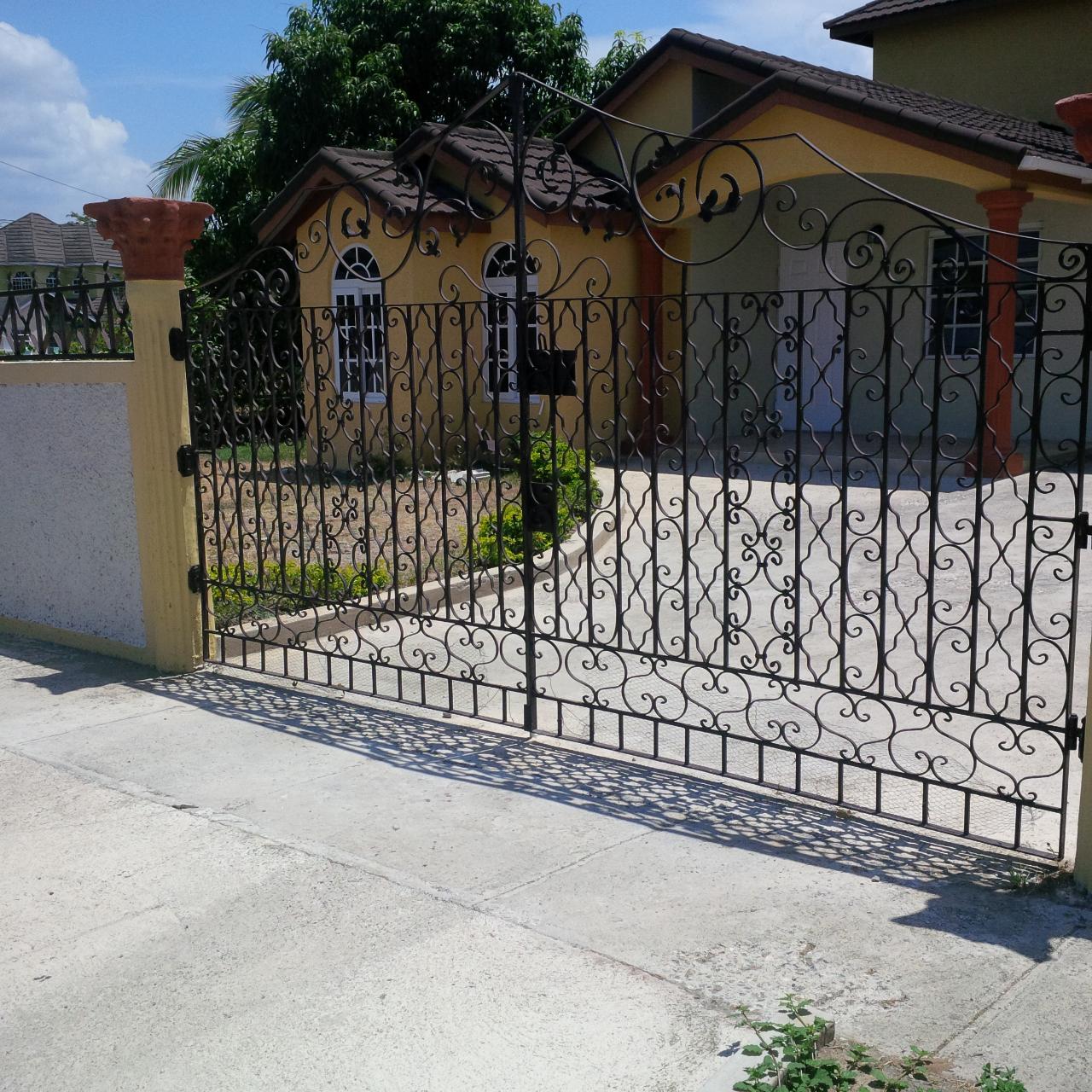 House for Sale   Spanish Town