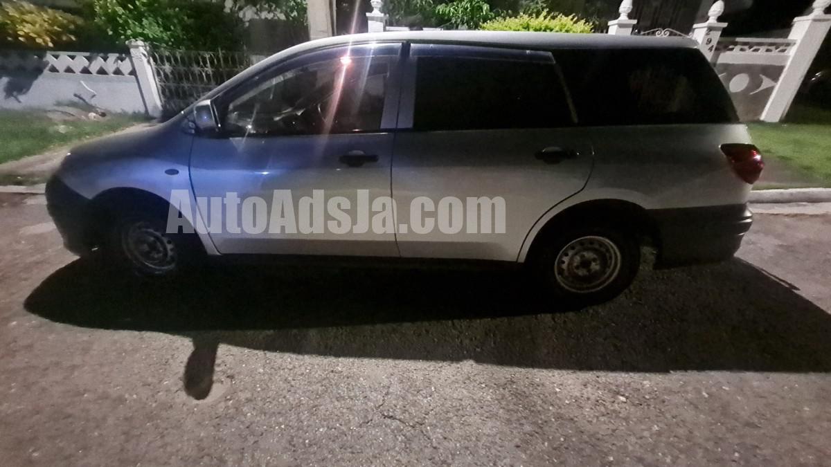 2014 Toyota Ad wagon