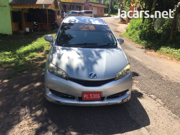 Toyota Wish 1,9L 2011