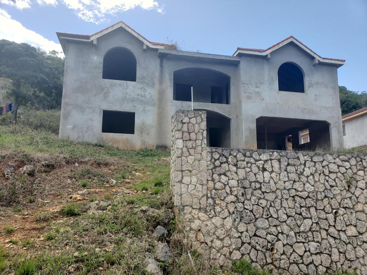 House for Sale   Hat Field