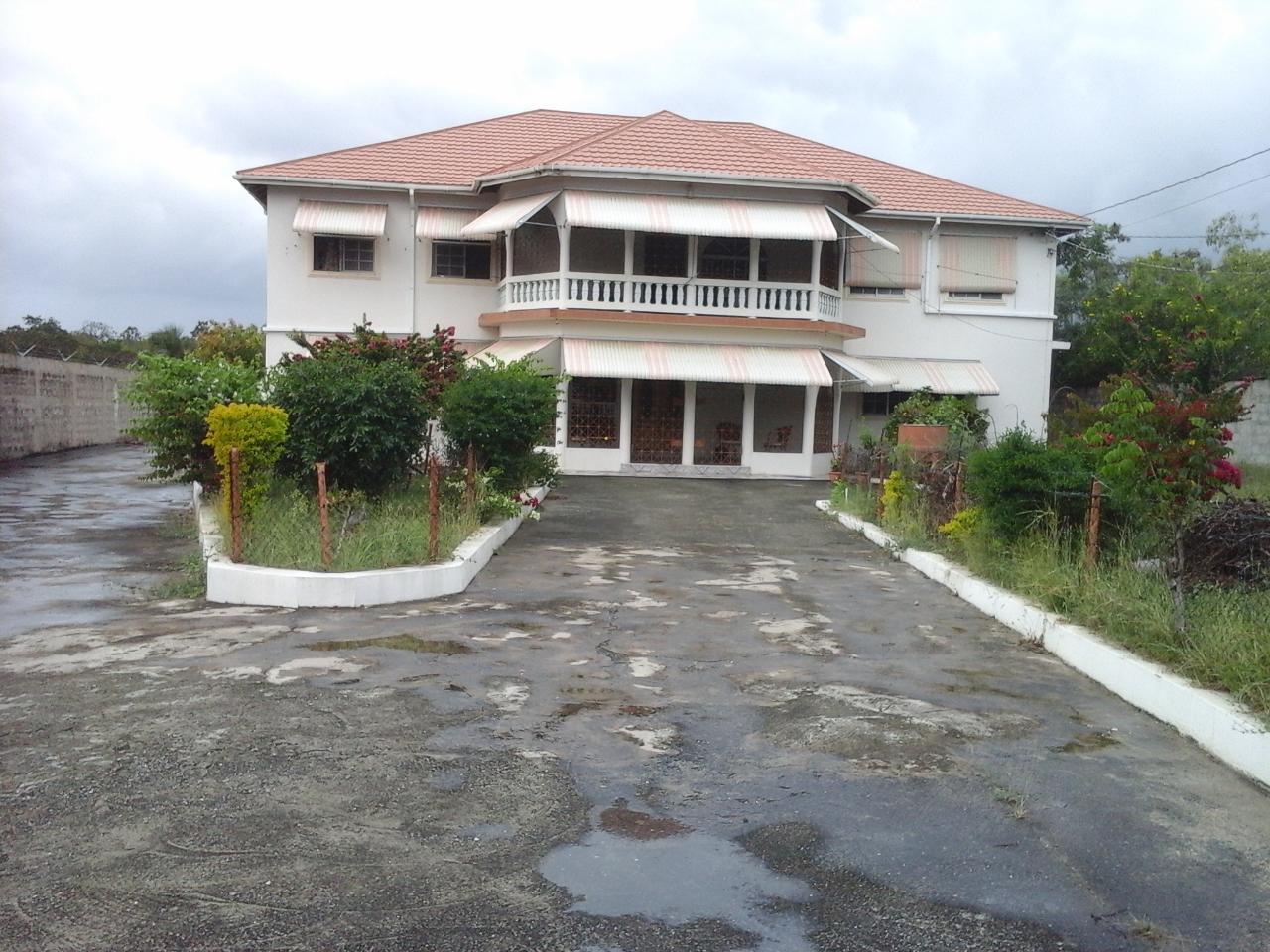 House for Sale   May Pen