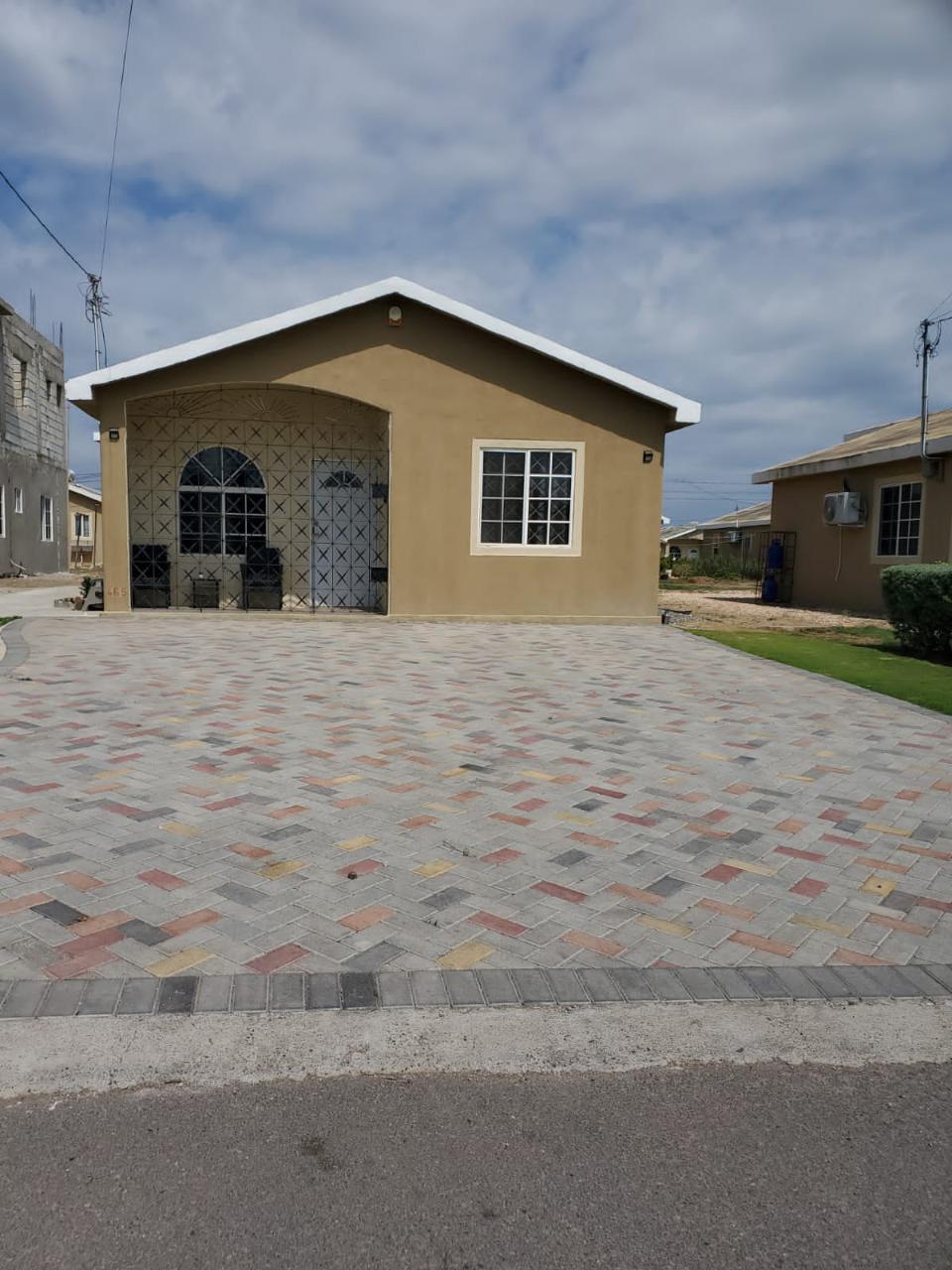 House for Rent   Greater Portmore
