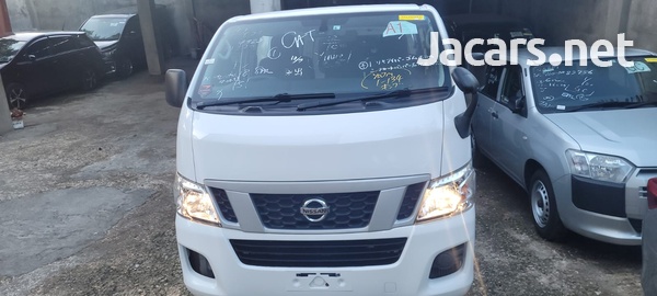 Nissan Caravan 3,5L 2016
