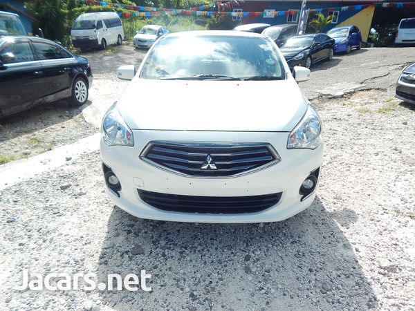 Mitsubishi Attrage 1,3L 2015
