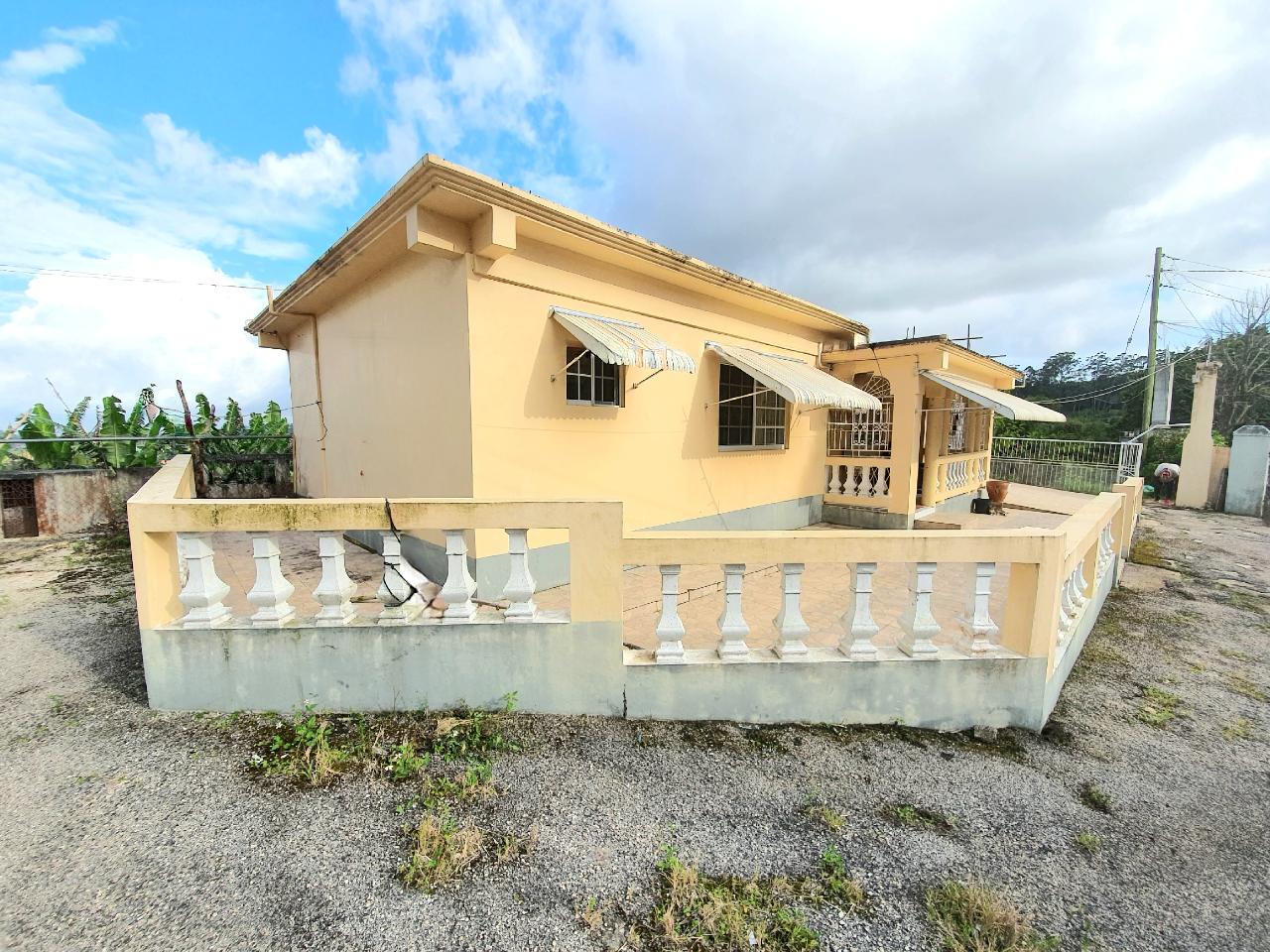 House for Sale   Straun Meadows