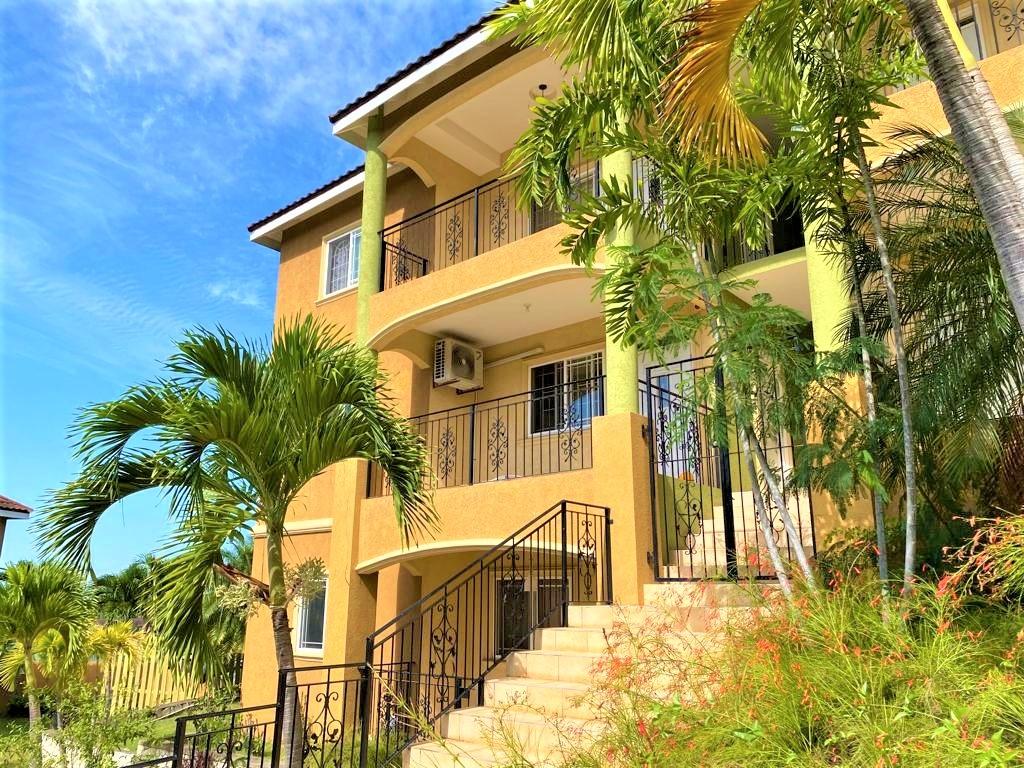 House for Sale   Kingston 19