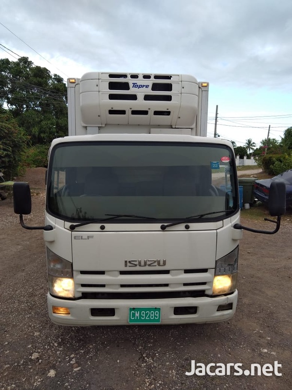 2012 Isuzu Elf Truck