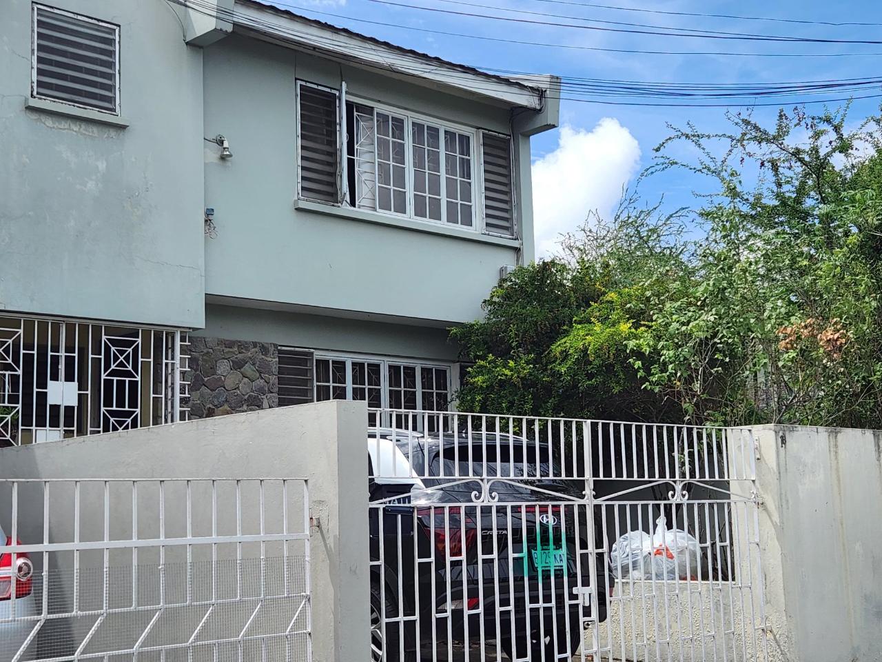 Townhouse for Sale   Kingston 6