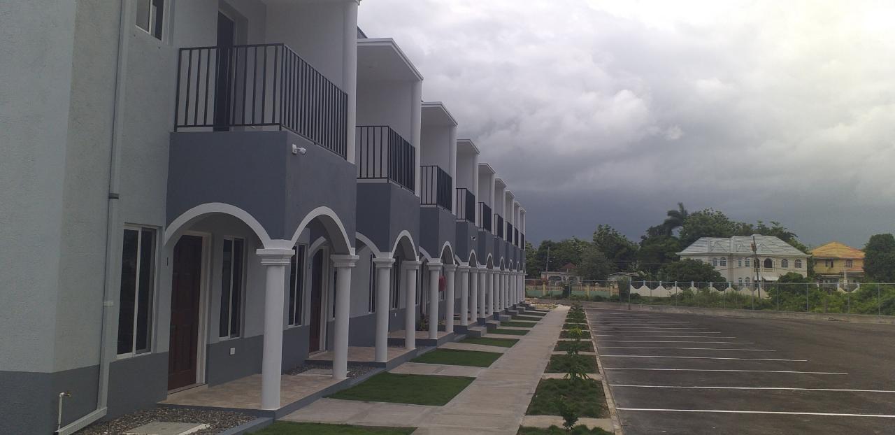 Townhouse for Rent   Savanna-La-Mar