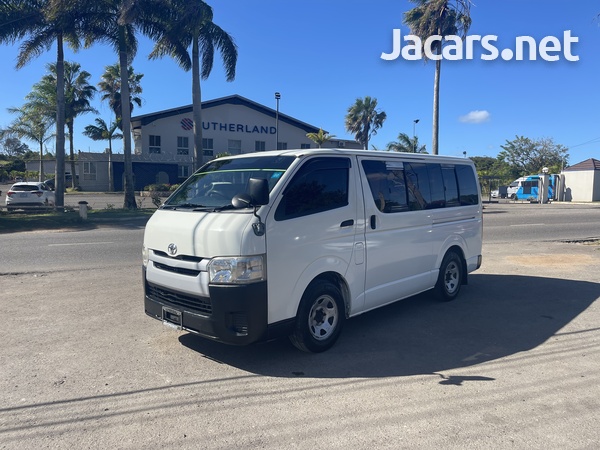 Toyota Hiace 3,0L 2014