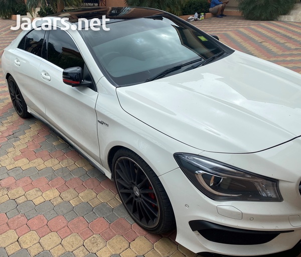 Mercedes-Benz CLA-Class 2,0L 2015