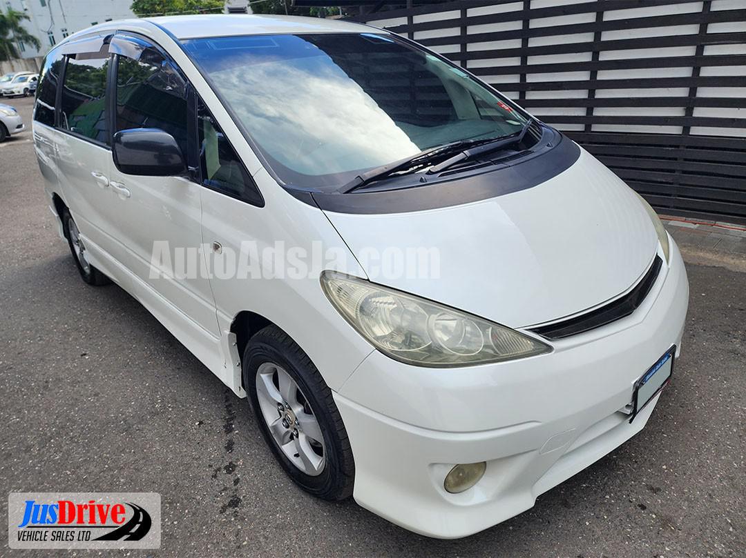 2003 Toyota Estima