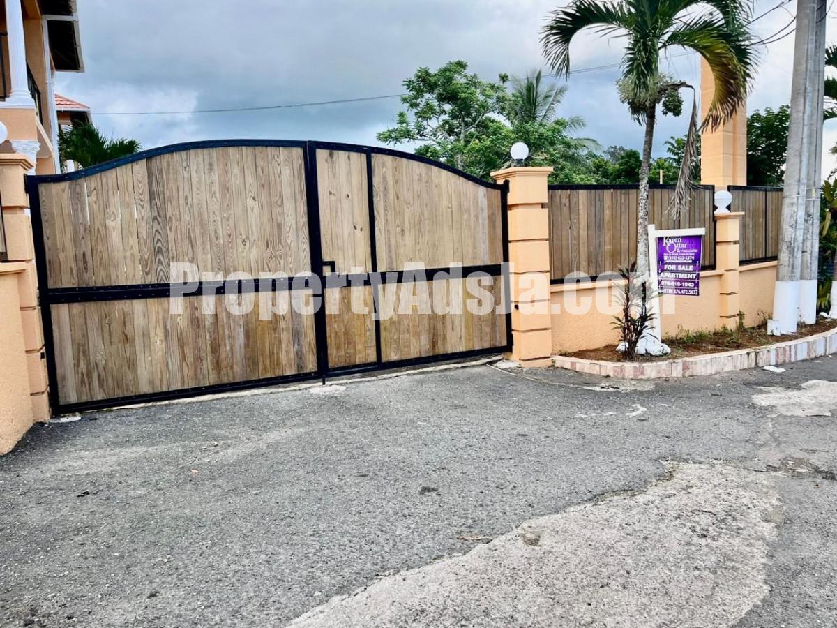 1 bed Apartment For Sale in Guys Hill, St. Catherine, Jamaica