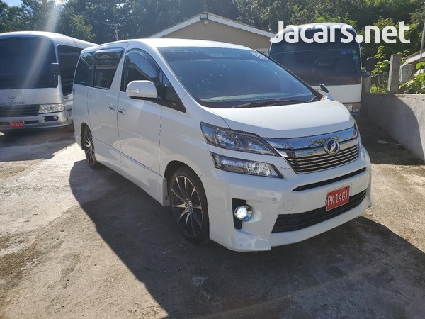 2013 Toyota Vellfire