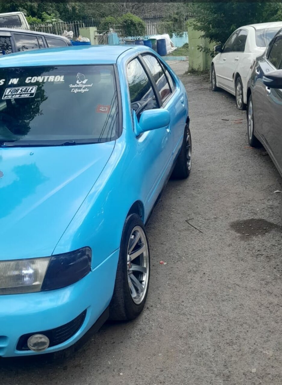 For Sale: B14 Old School In Excelent Condition