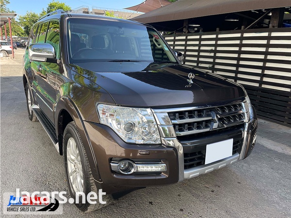 Mitsubishi Pajero 3,0L 2018