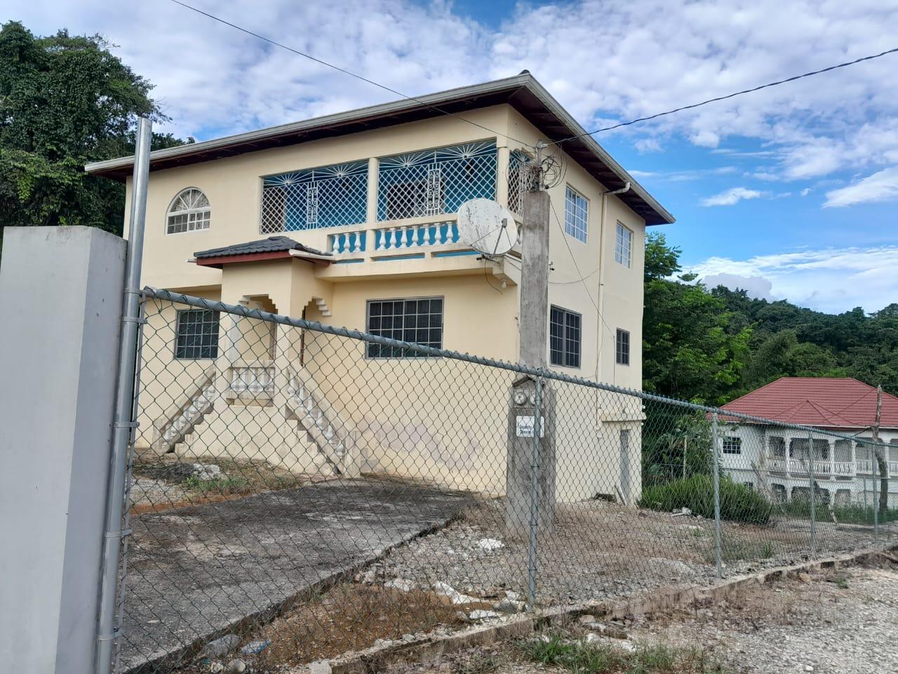 House for Sale   MILE  GULLY