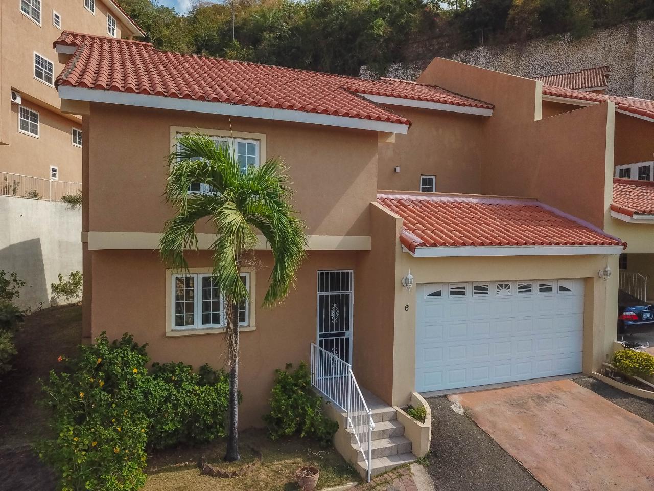Townhouse for Rent   Kingston 8