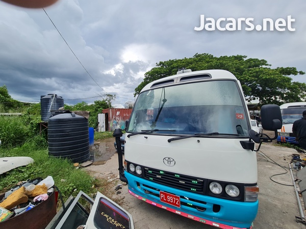 2014 Toyota Coaster