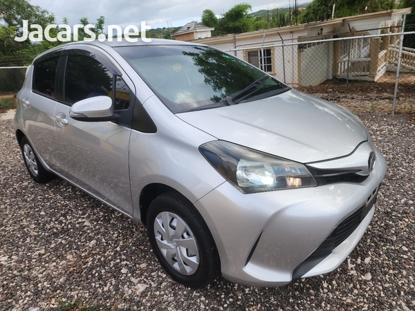 Toyota Vitz 1,3L 2015