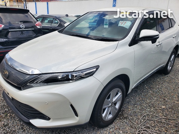 Toyota Harrier 2,0L 2020