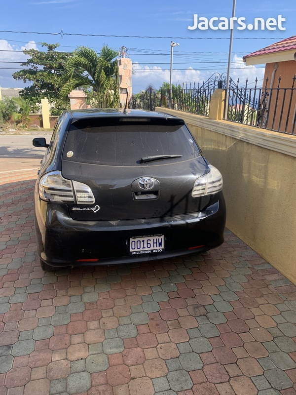 Toyota Blade 0,4L 2008