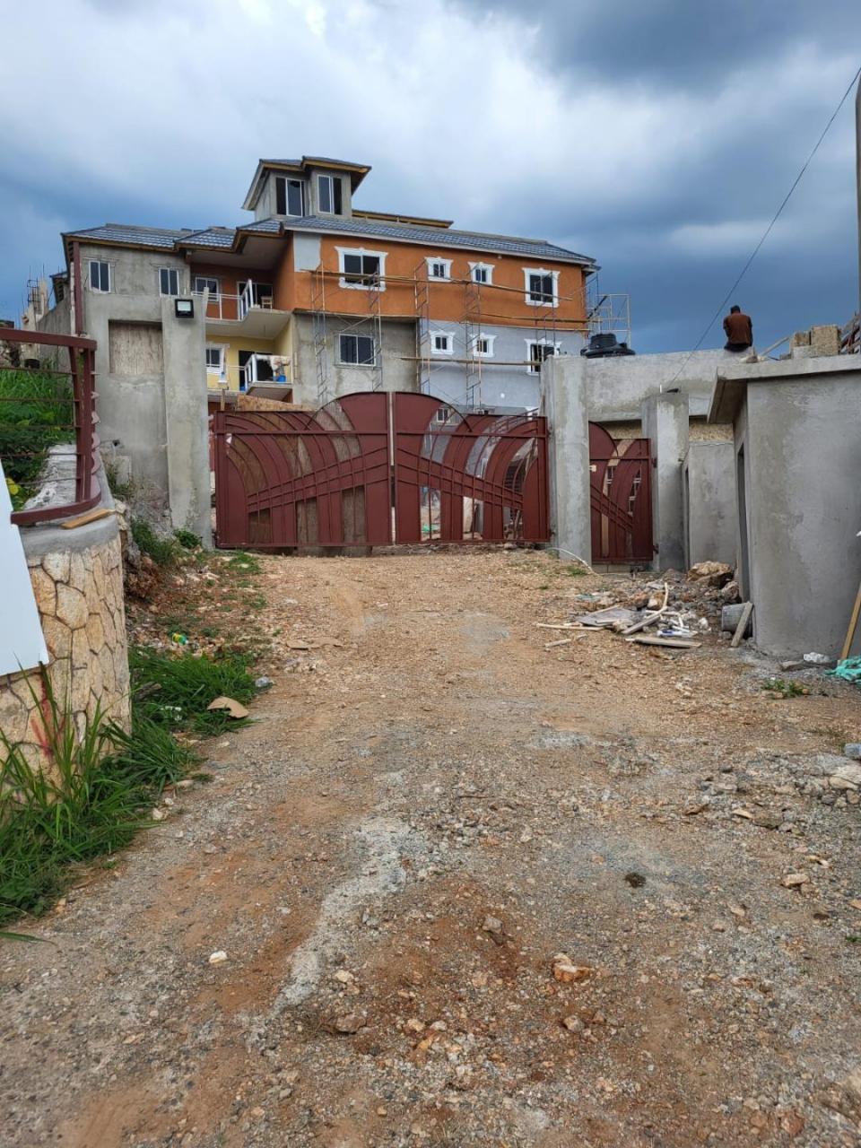 Resort Apartment/Villa for Sale   Kingston 19