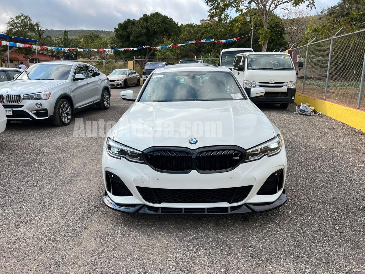 2021 BMW 330i