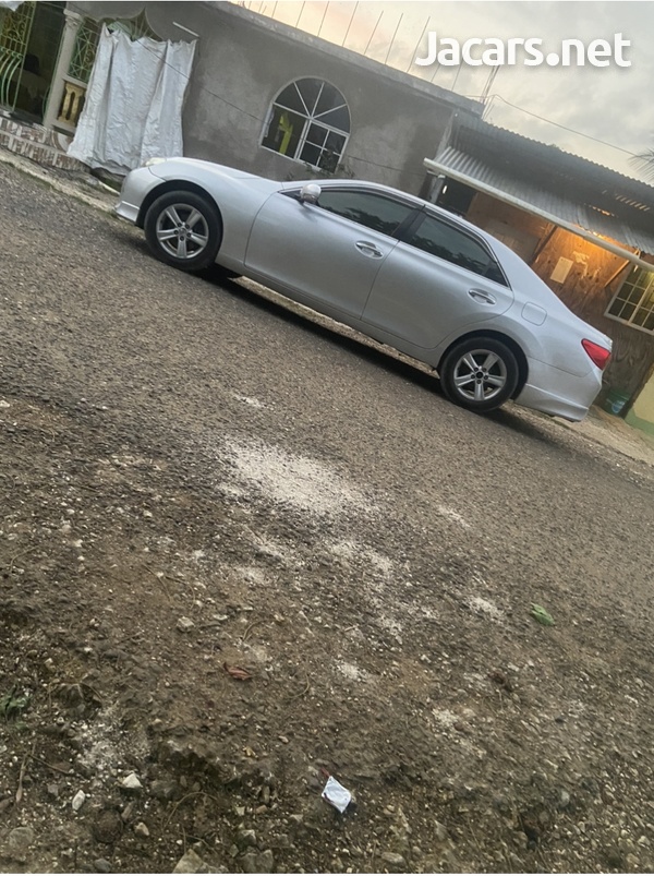 Toyota Mark X 4,0L 2012