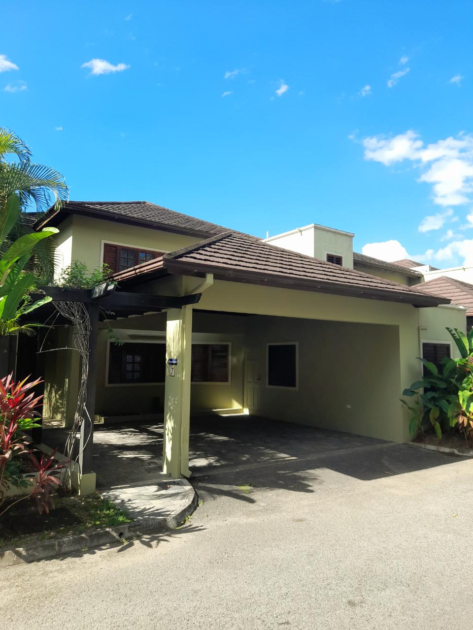 Townhouse for Rent   Kingston 6