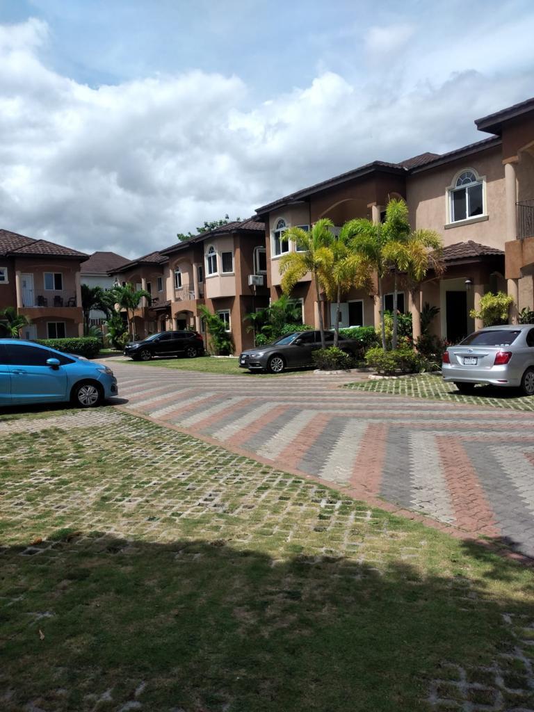 Apartment for Sale   Kingston 19