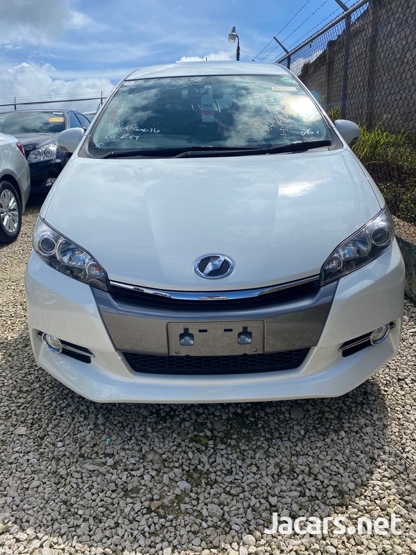 Toyota Wish 1,8L 2013