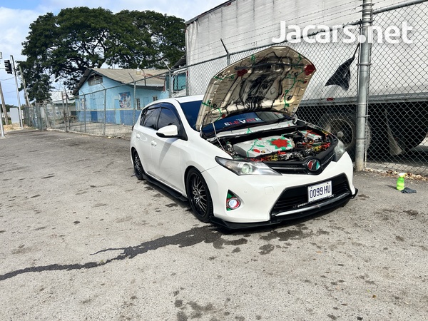 Toyota AURIS 1,8L 2013