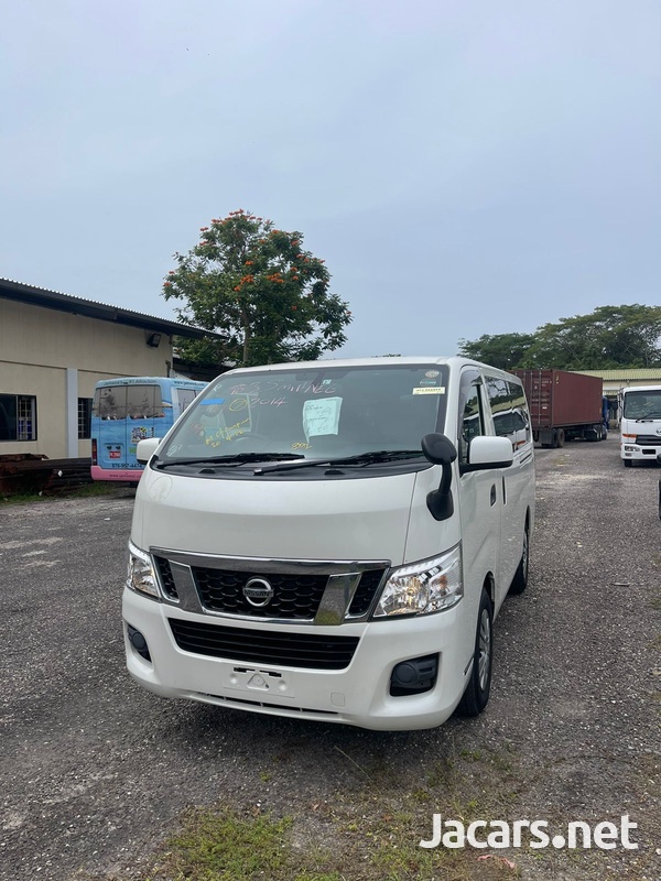 Nissan Caravan 2,5L 2014