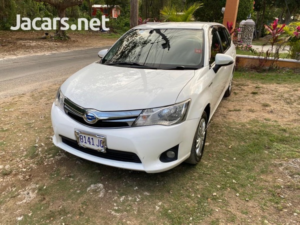 Toyota Fielder 1,5L 2015