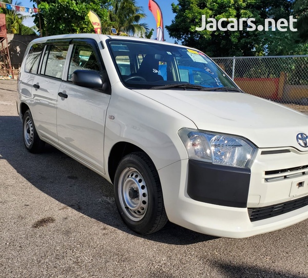 Toyota Probox 1,5L 2017