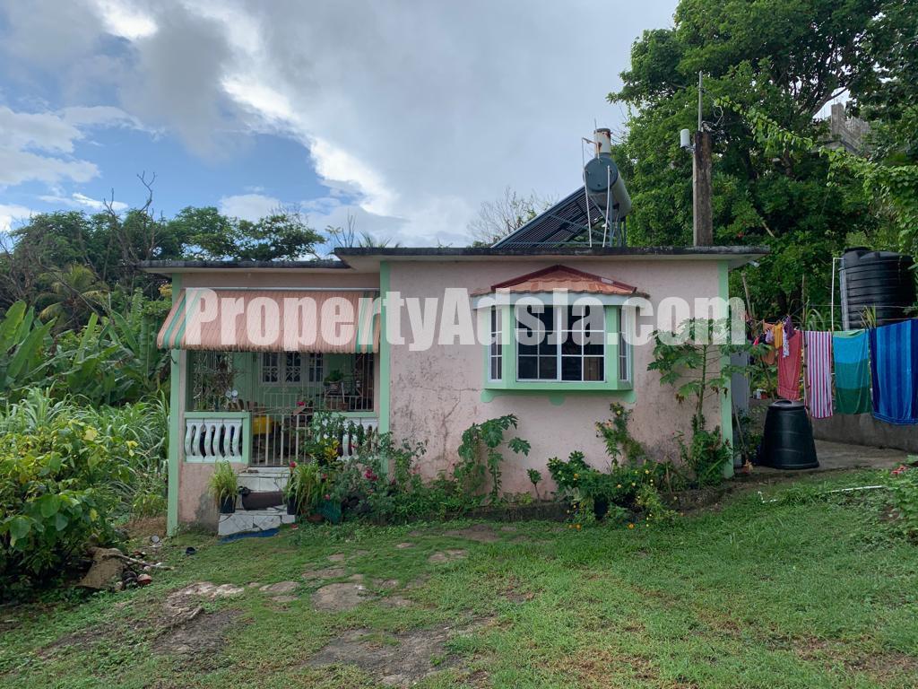 2 bed House For Sale in Islington, St. Mary, Jamaica