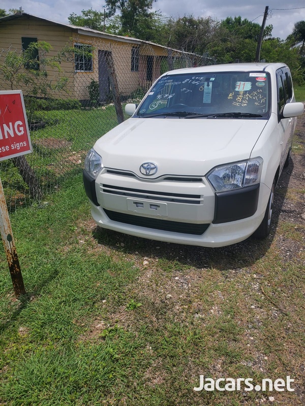 Toyota Probox 1,5L 2017